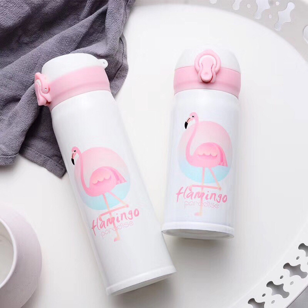 5281602704_1896171894