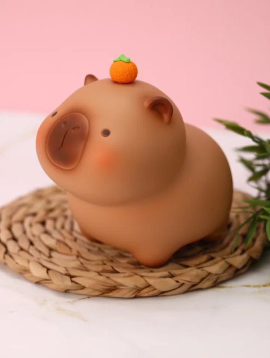 Копилка &quot;Capybara with yummy treats&quot;, 14 см 