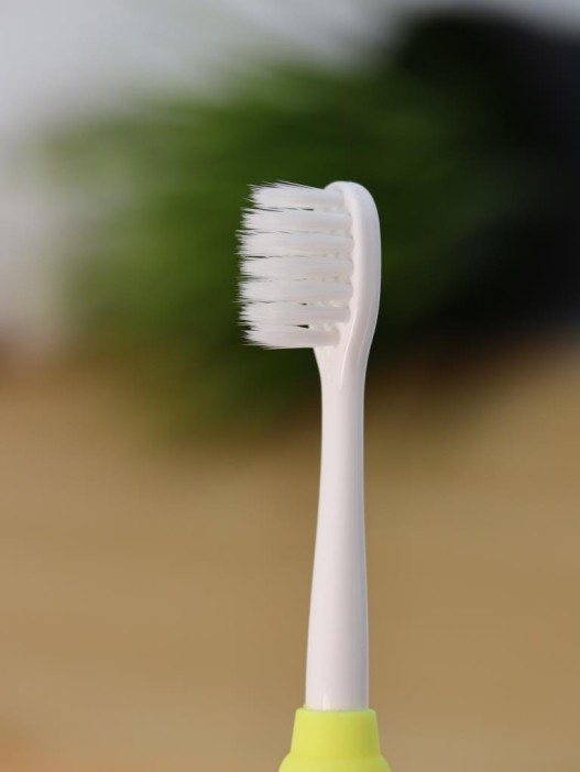 Зубная щётка для взрослых iLikeGift &quot;Tiny Rawr&quot;, yellow (10 см) 