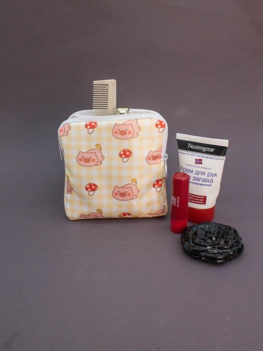 Косметичка &quot;Lovely day&quot;, yellow (12.5*12.5 см) 