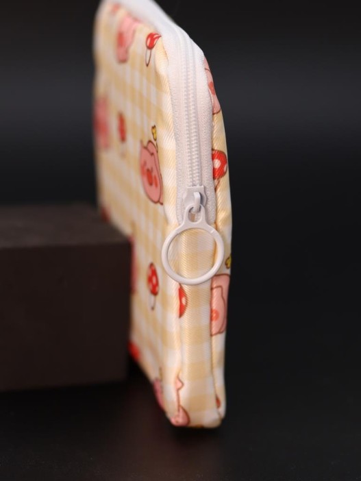 Косметичка &quot;Lovely day&quot;, yellow (12.5*12.5 см) 