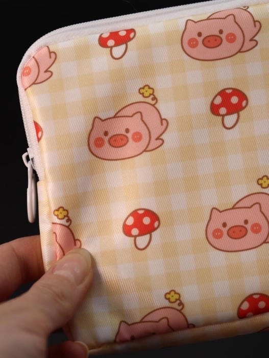 Косметичка &quot;Lovely day&quot;, yellow (12.5*12.5 см) 