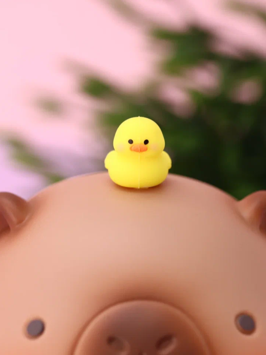 Копилка &quot;Capybara Friend Duck&quot;, 14 см 