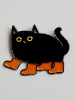 Значок металлический iLikeGift "Puss in Boots"