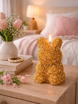Свеча декоративная "Зайка" (5,5х5,5х9,5см)