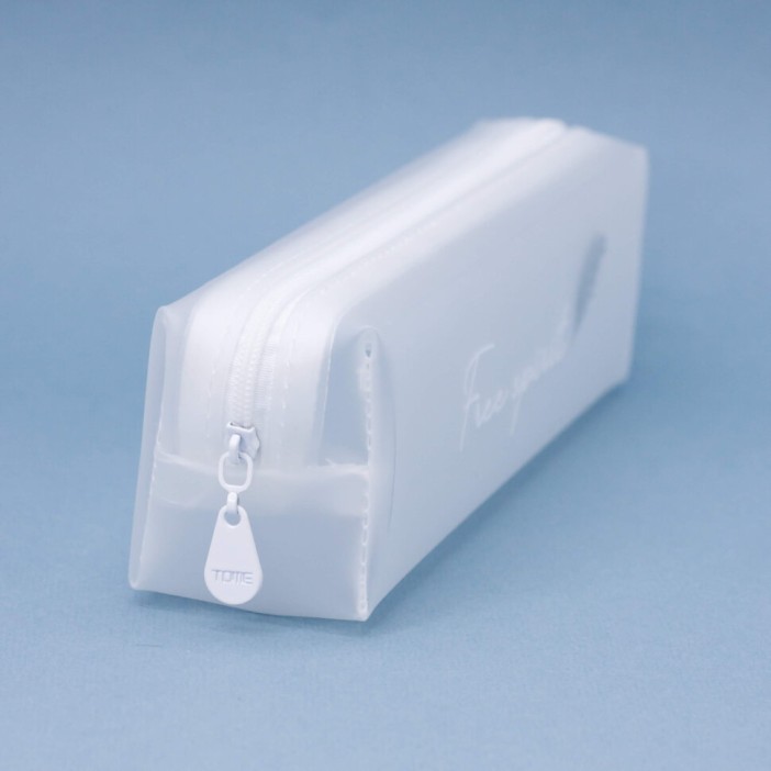 Пенал "Feathers one" silver 