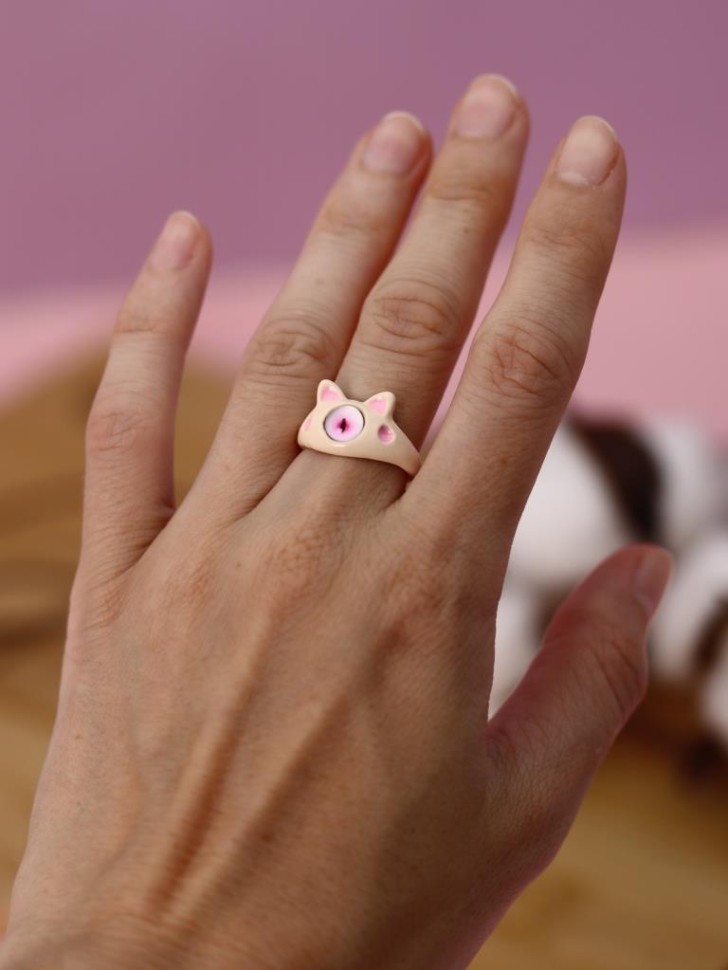 Кольцо акриловое GIRLY "Розовый кот", розовое (d=1,7 см)