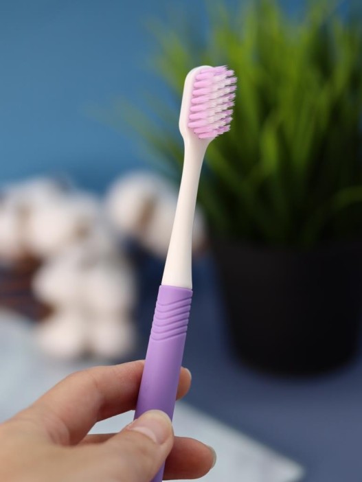 Зубная щётка для взрослых iLikeGift &quot;Cosmonaut smile&quot;, purple (21 см) 