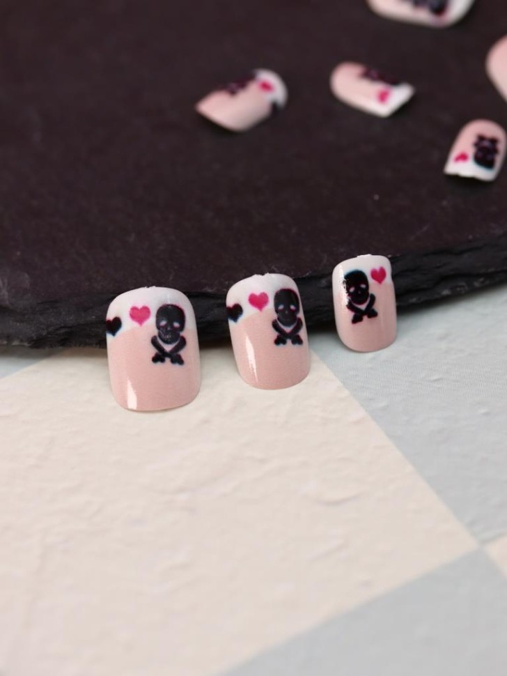 Накладные ногти GIRLY "Черно-белые", 12 шт., с клеевыми пластинами