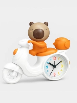 Часы-будильник "Капибара на самокате"