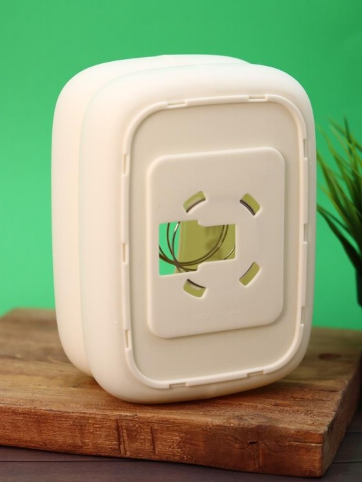 Салфетница «Meme face», white (9,5*19*14 см) 