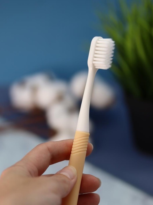 Зубная щётка для взрослых iLikeGift &quot;Funny face&quot;, brown (21 см) 