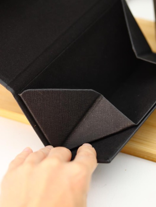 Чехол для очков GIRLY &quot;Prism Case&quot;, black 