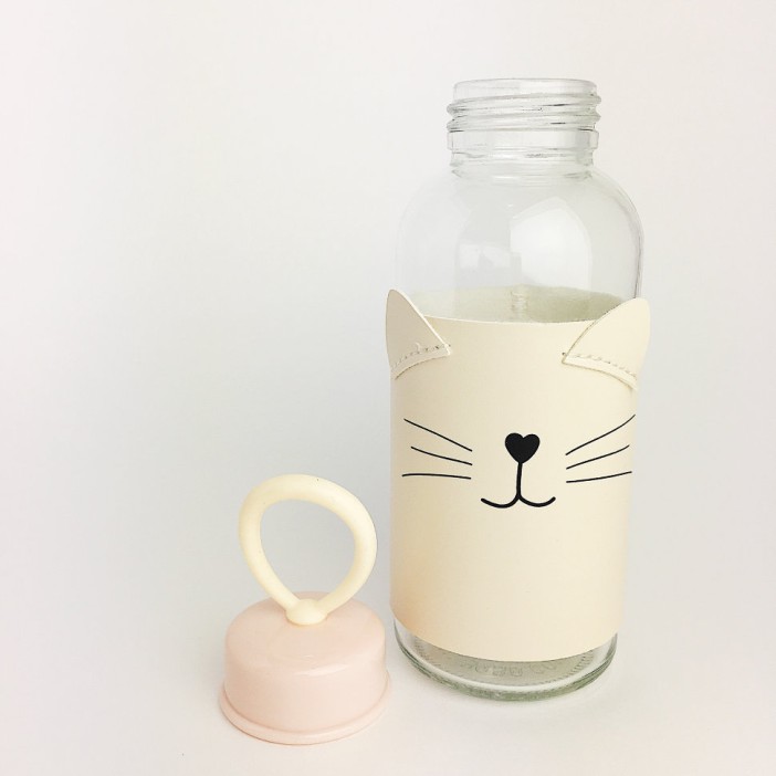 Бутылка "Маленькие спящие животные" wh 