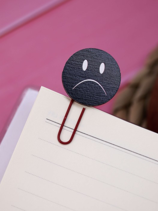 Закладка – скрепка ECO из дерева SAD SMILE 