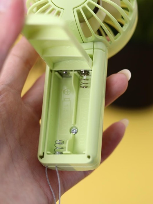 Портативный ручной вентилятор iLikeGift «Sweet wind», green 