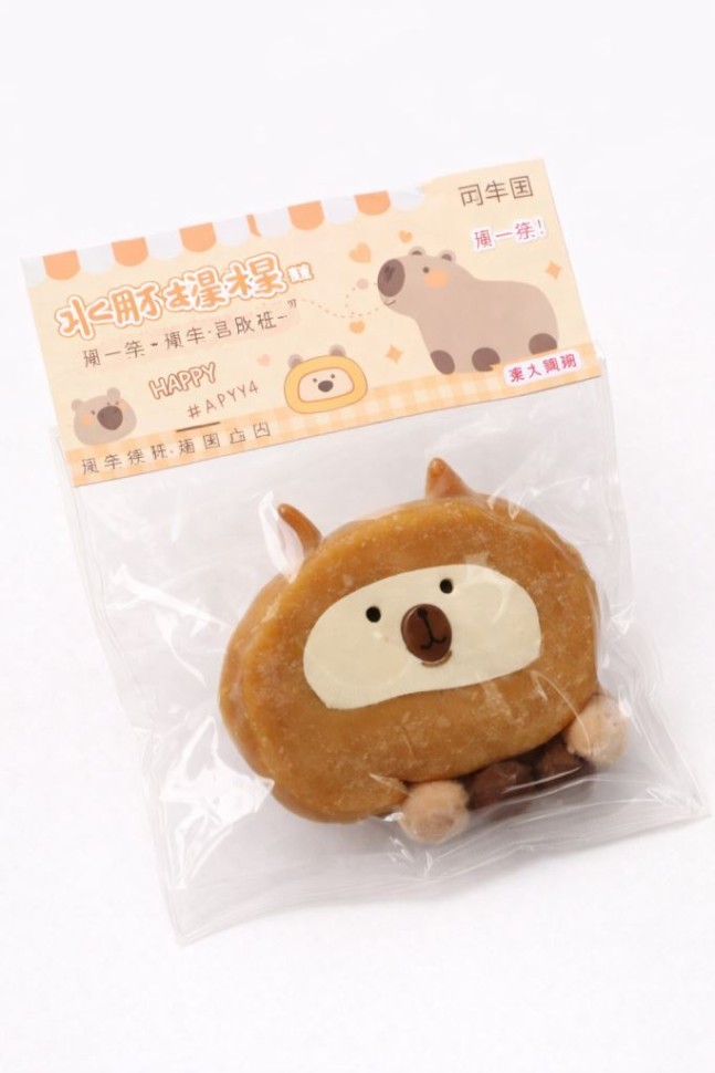 Мялка - антистресс «Capybara roll», light brown
