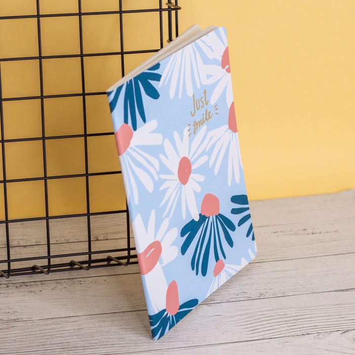 Тетрадь (A5) "Just smile", blue (14.5*21) 