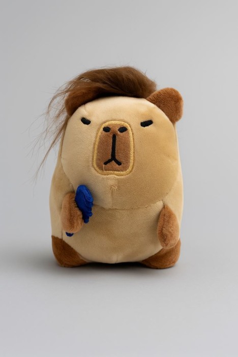 Плюшевый брелок "Сapybara rocks", beige (11 см) 