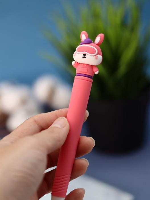 Зубная щётка для взрослых iLikeGift "Боевой зайчик", розовая (21 см) 