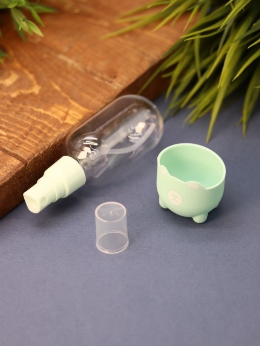 Дорожная бутылочка "Bear", green (60 ml) 