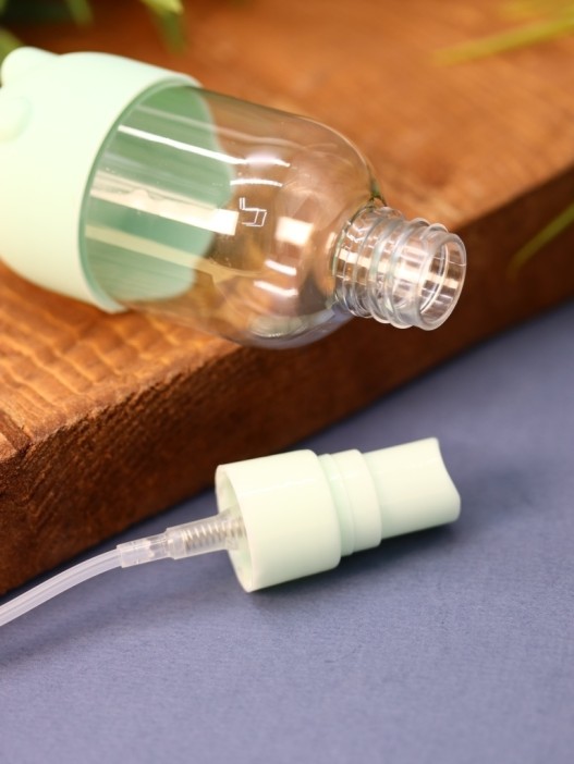 Дорожная бутылочка "Bear", green (60 ml) 