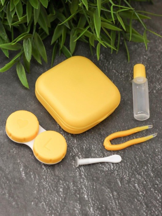Контейнер для линз «Classic square», yellow 