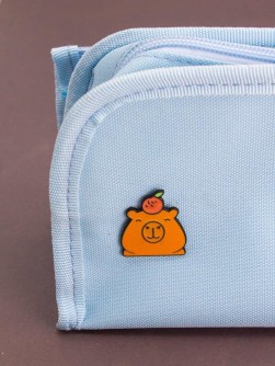 Значок металлический iLikeGift "Каппи-мандарин"