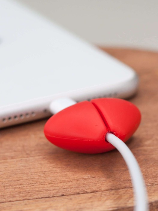 Защитная насадка для провода iLikeGift "Heart" 