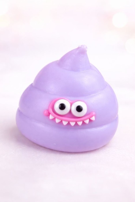 Мялка - антистресс «Toothy turd», purple 
