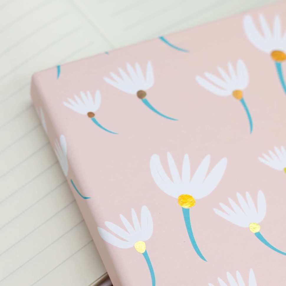 Блокнот (A5) "Flowers and leaves", pink (14.5*21)