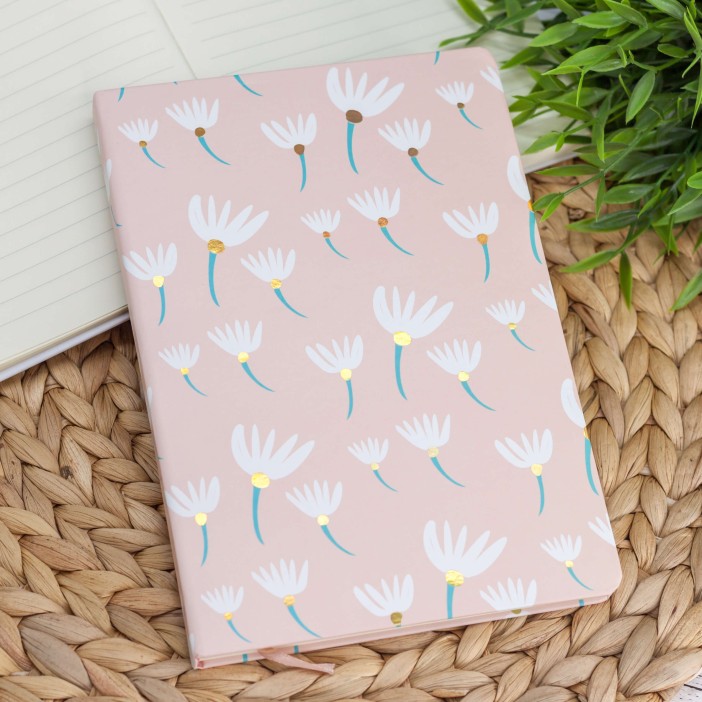 Блокнот (A5) &quot;Flowers and leaves&quot;, pink (14.5*21) 