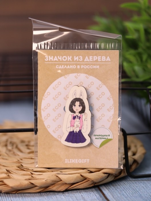 Значок ECO из дерева Аниме "Love bunny girl" 