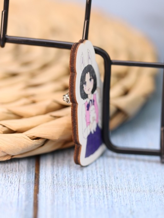 Значок ECO из дерева Аниме "Love bunny girl" 