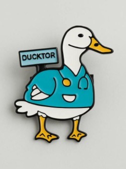 Значок металлический iLikeGift "Ducktor"