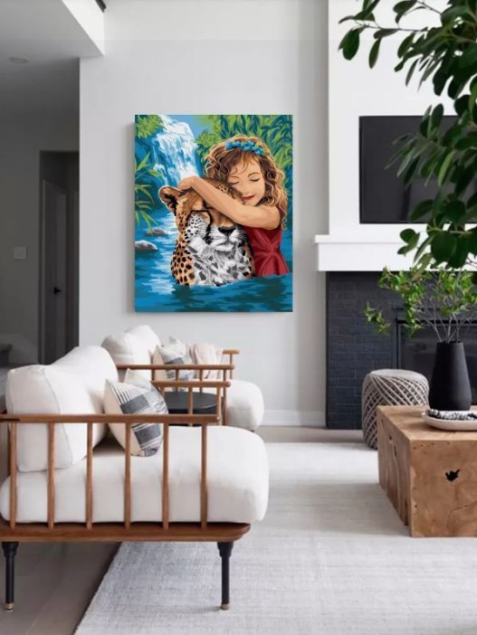 Картина по номерам 40*50 &quot;Девочка с леопардом &quot; (24 цвета) 