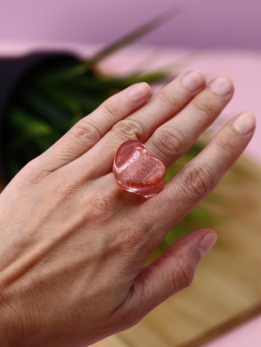 Кольцо акриловое GIRLY "Red heart", red (d=1,7 см) 
