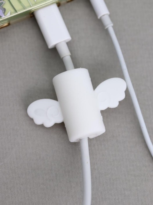 Защитная насадка для провода iLikeGift "Wings", white 