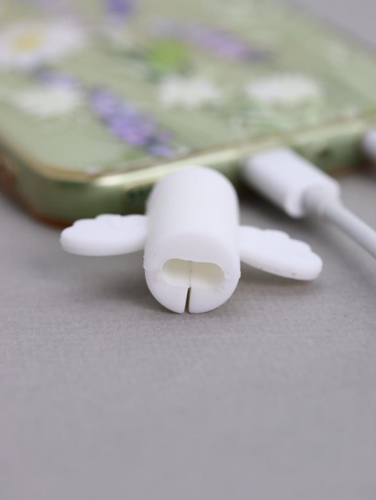 Защитная насадка для провода iLikeGift "Wings", white 