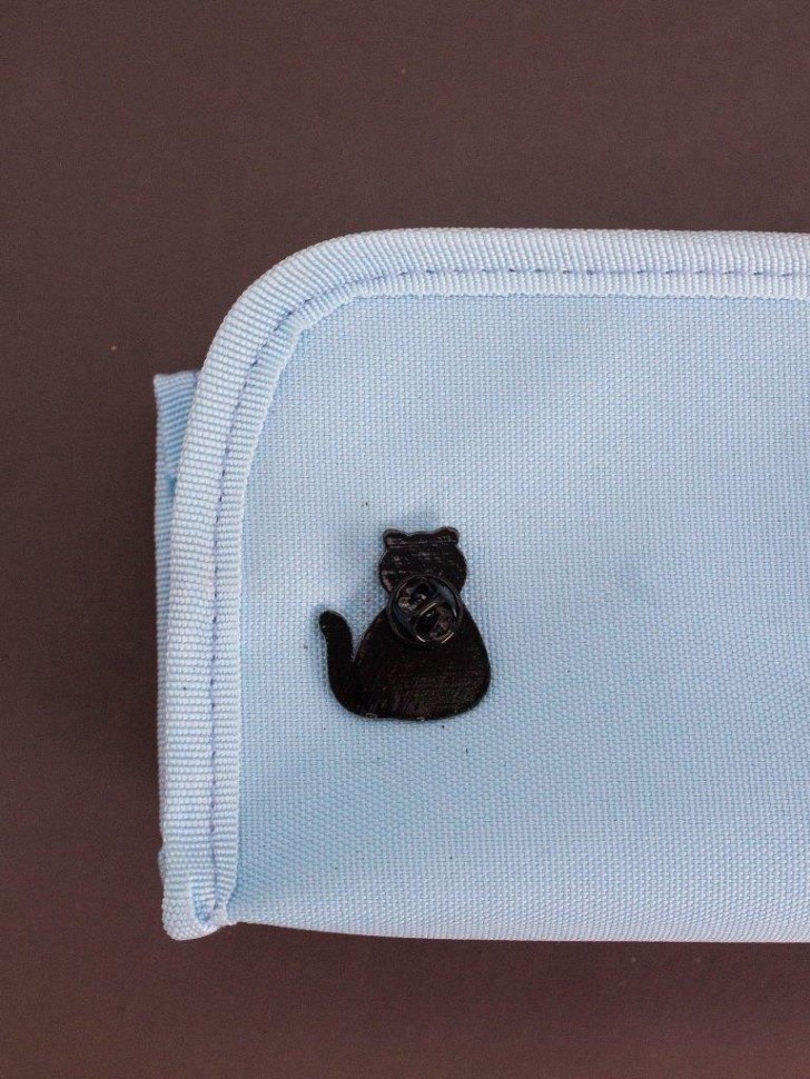 Значок металлический iLikeGift "Котик-тюльпан"