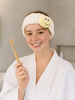 Повязка на голову "Smiley", white