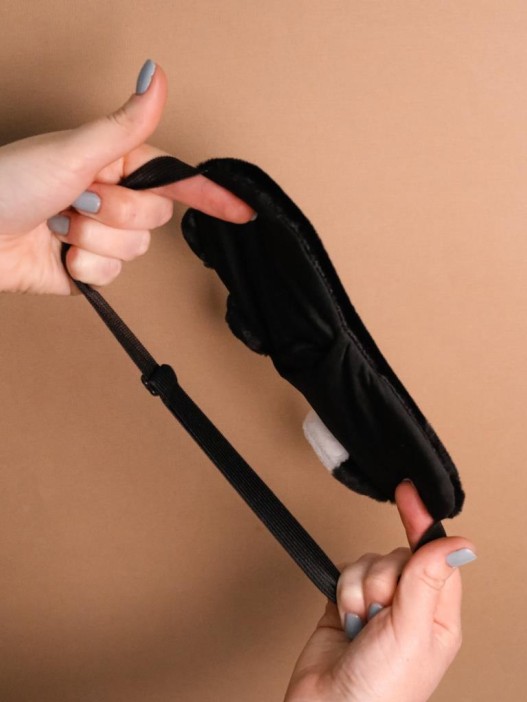 Маска для сна гелевая GIRLY "Fluffy cat", black 