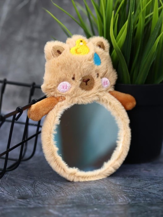 Плюшевое зеркало GIRLY &quot;Capybara with a duck&quot;, brown (8*13 см) 