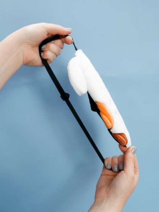 Маска для сна гелевая GIRLY "Пушистый кот", белая 