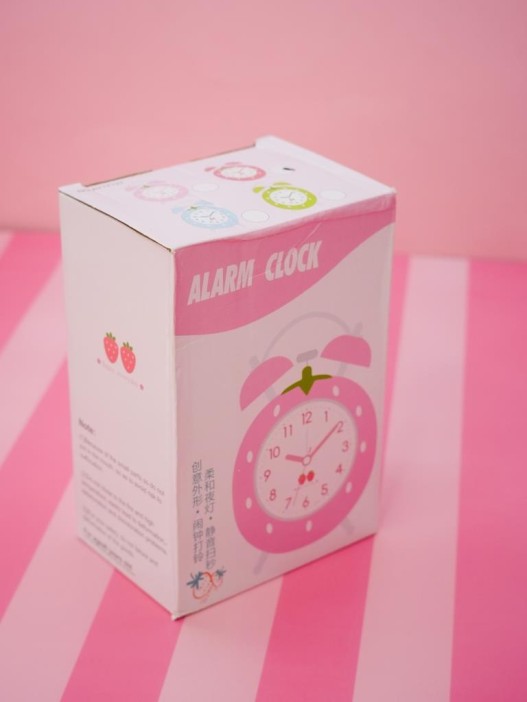 Часы-будильник «Strawberry», red (7,5х10,5 см) 
