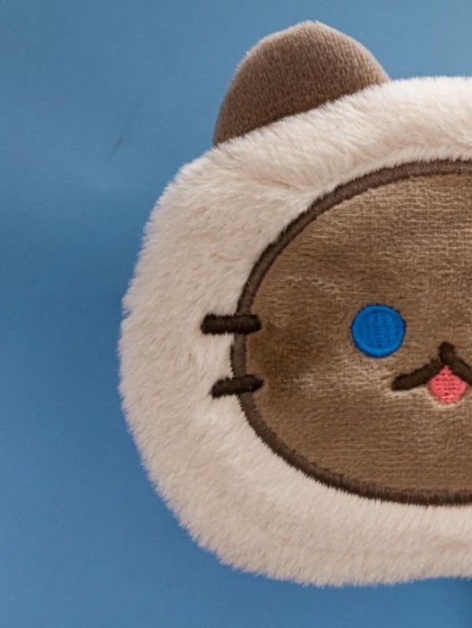 Маска для сна гелевая GIRLY "Пушистый кот", серая 