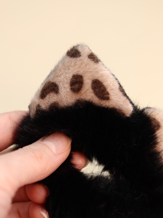 Резинка для волос "Пушистая команда", черная (8 см) 