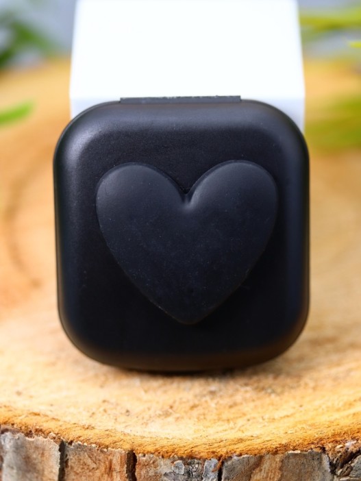 Контейнер для линз «Heart paint», black 
