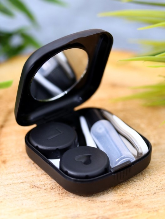 Контейнер для линз «Heart paint», black 