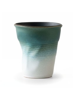 Кружка керамическая iLikeGift «Plastic cup», blue-white (350 ml) (9,7*9,7*10см),320мл